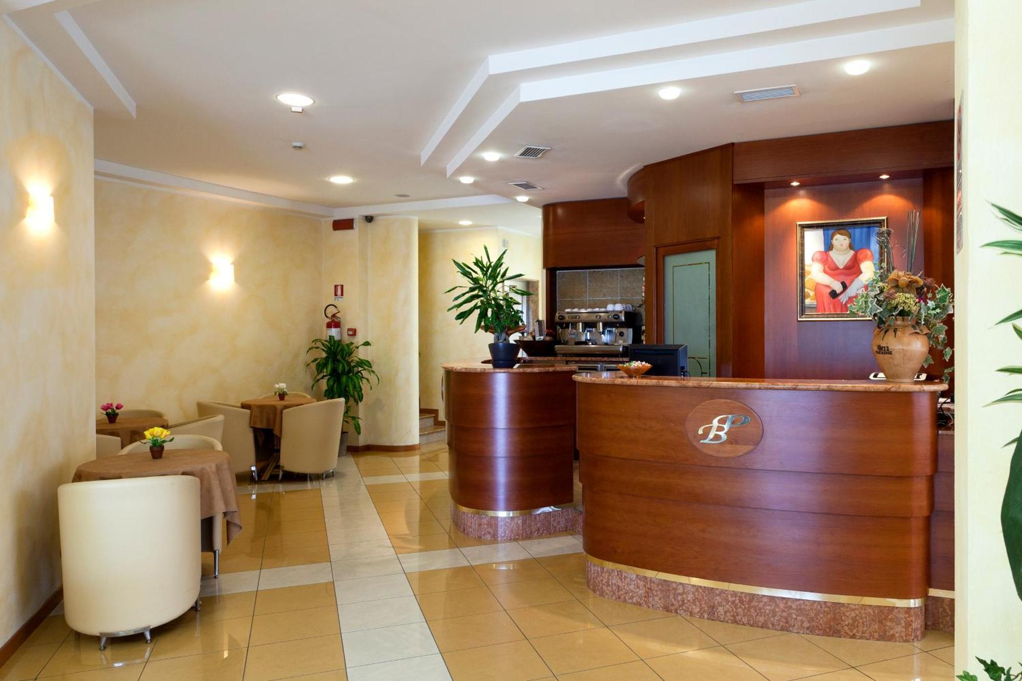 Hotel Palm Beach B&B Sea View Rimini Dış mekan fotoğraf